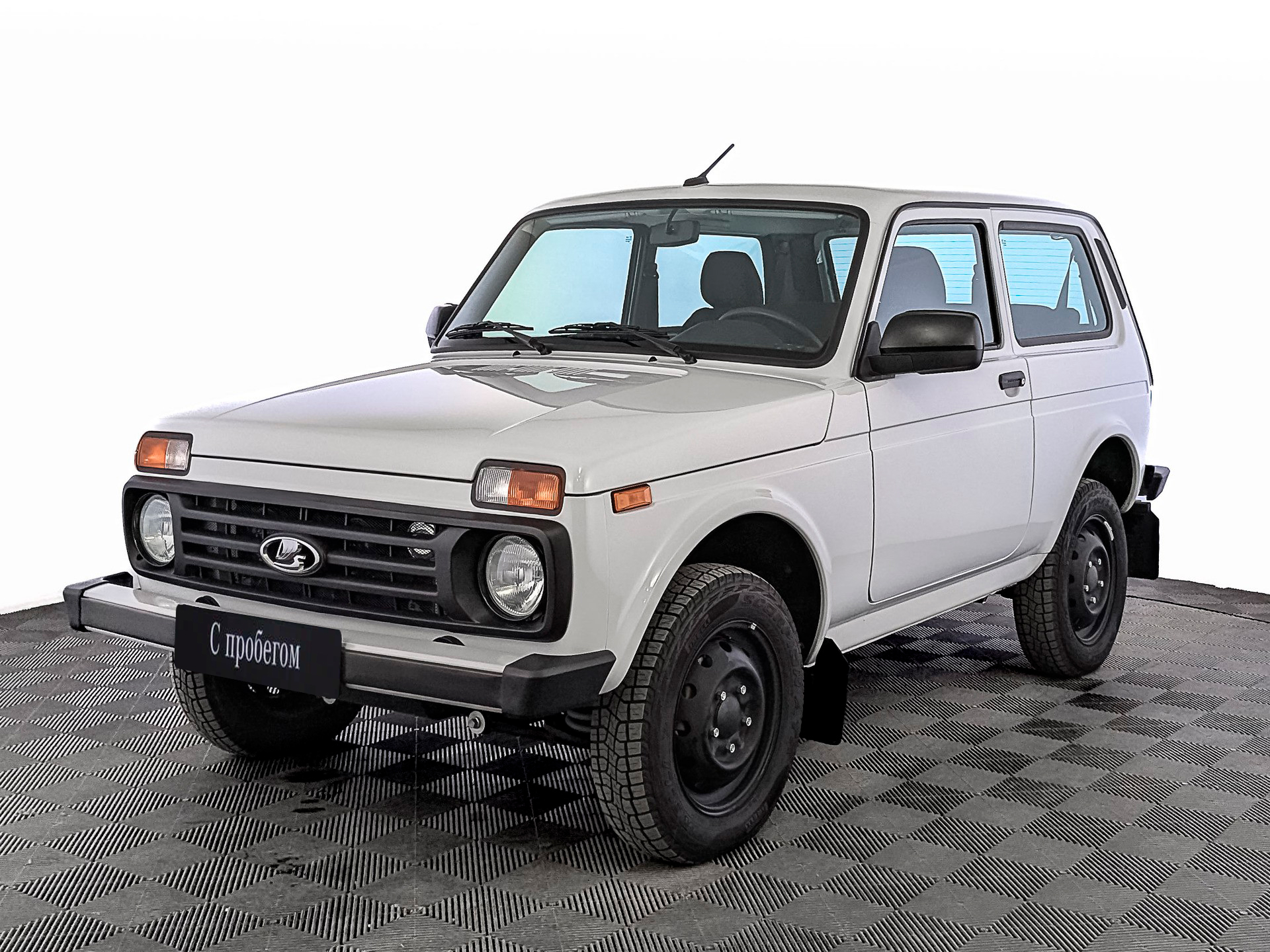 Lada Niva Legend